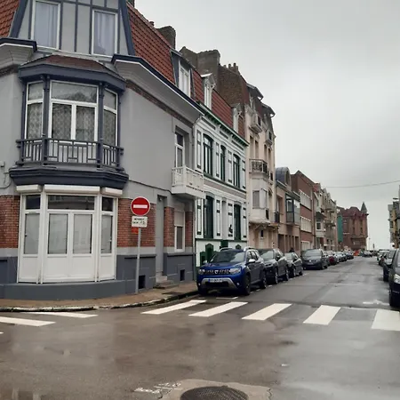 Meuble Saisonnier Apartment